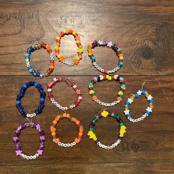 Set of 10 Random Kandi Bracelets - Picture 7 of 9